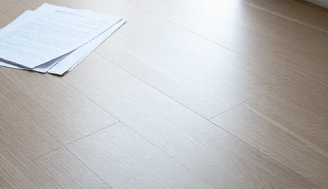 实木地板使用与维护的实用建议